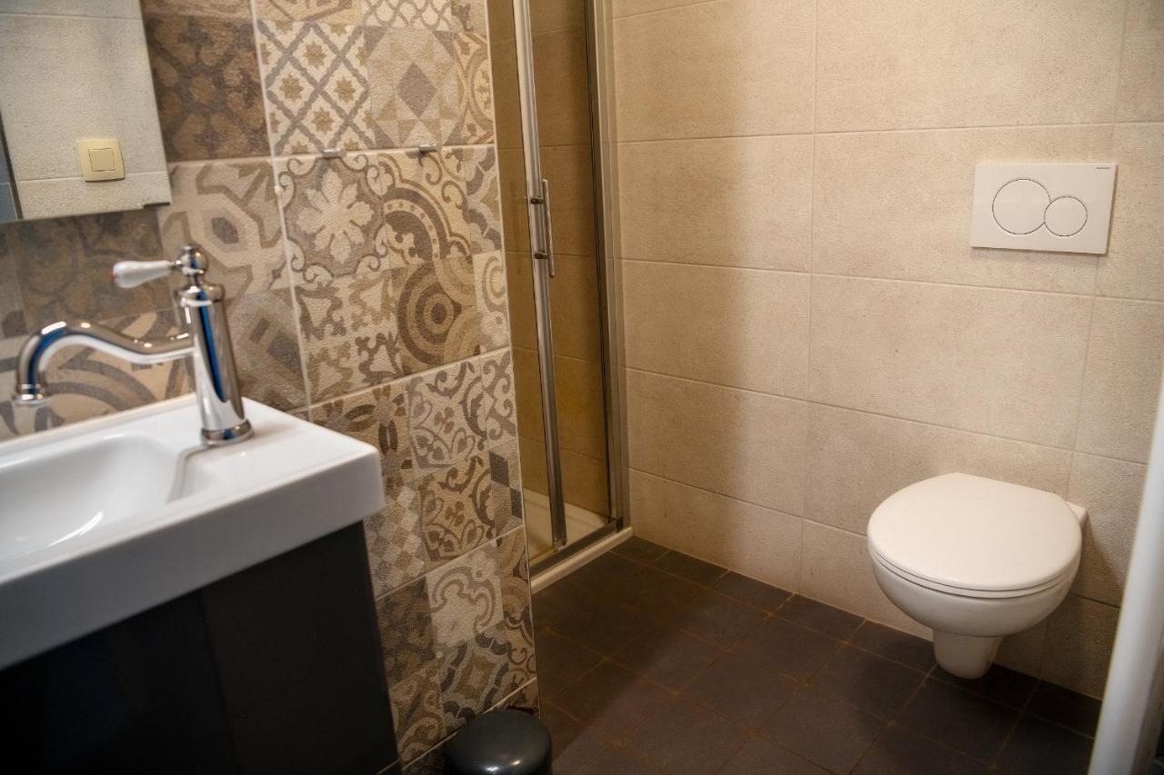 グルーデ Het Zoete Peerd Bed & Breakfast エクステリア 写真