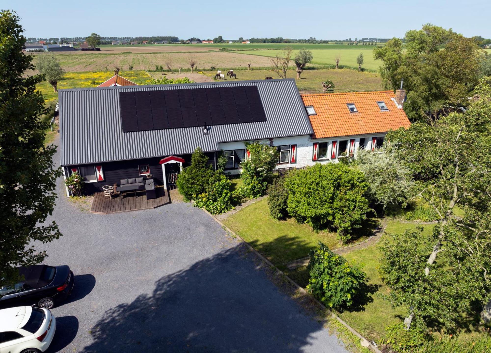 グルーデ Het Zoete Peerd Bed & Breakfast エクステリア 写真